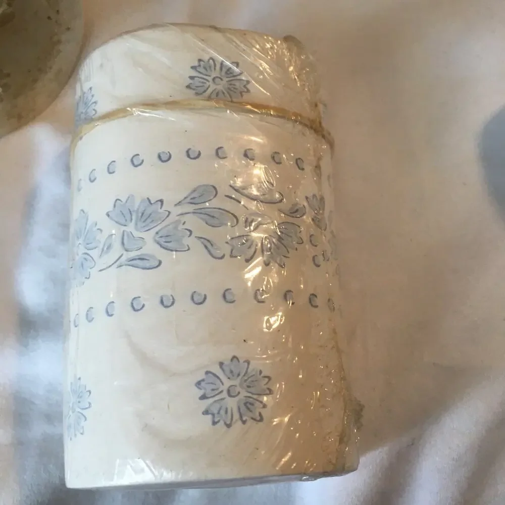 VTG Cottagecore Blue Flower 3.5 Inch Pre-Pasted Border 3 Rolls-5 Yards Each